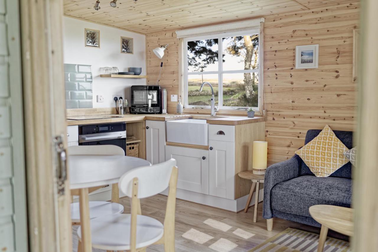 Scandi Cabin On A Hill, With Stunning Panoramic Views Ludgvan Zewnętrze zdjęcie