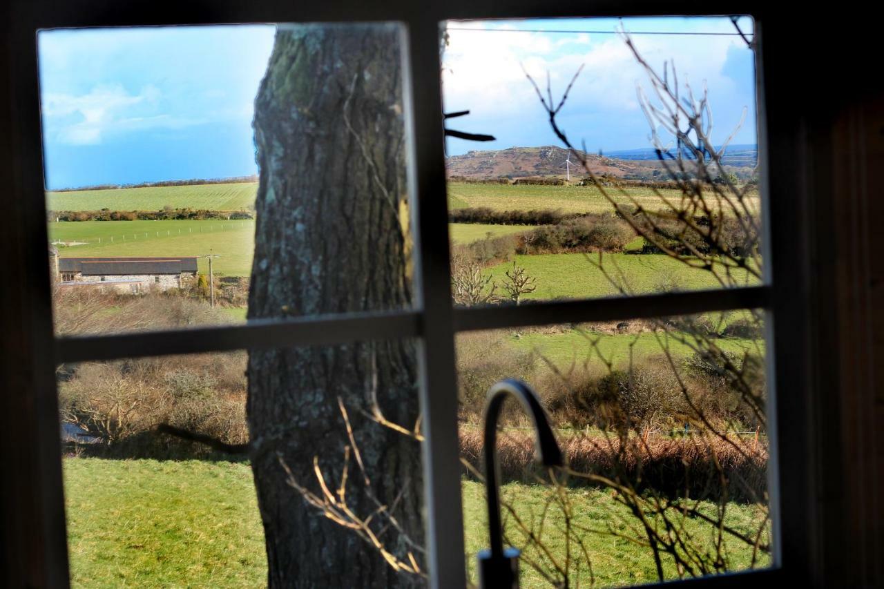 Scandi Cabin On A Hill, With Stunning Panoramic Views Ludgvan Zewnętrze zdjęcie